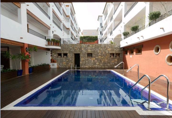Aparthotel Puerto Mar Peñíscola Exterior foto